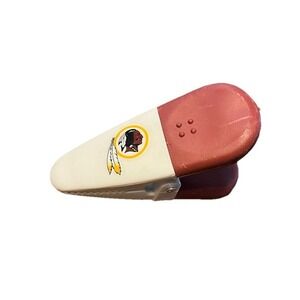 Vintage 1990s Washington Redskins NFL Logo Chip Clip Kitchen Accessory